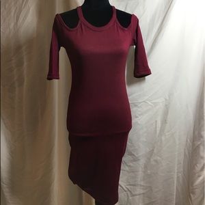 Maroon/Burgundy Cold Shoulder Dress